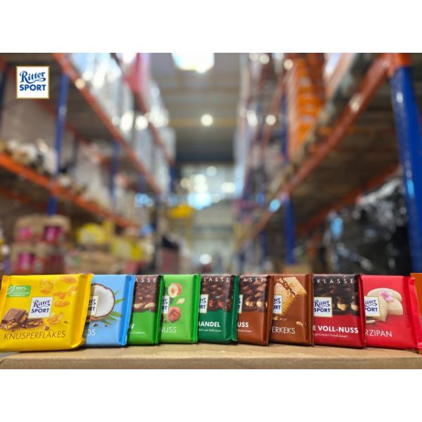 Ritter Sport в асортименті (дисплей) 345 ml, Ritter Sport Alpine Milk 100 g, Ritter Sport Halbbitter 100 g, Ritter Sport Waffel 100 g, Ritter Sport Knusperkeks 100 g, Ritter Sport Knusperflakes 100 g, Ritter Sport Haselnuss 100 g, Ritter Sport Joghurt 100 g, Ritter Sport Coconut 100 g, Ritter Sport Strawberry Jogurt 100 g, Ritter Sport Marzipan 100 g, Ritter Sport Dunkle Voll-Nuss 100 g, Ritter Sport Weisse Voll-Nuss 100 g, Ritter Sport Ganze Mandel 100 g, Ritter Sport Cashews 100 g, Ritter Sport Voll-Nuss 100 g, Ritter Sport Pistazie 100 g, Ritter Sport Rum Raisins Hazelnuts 100 g